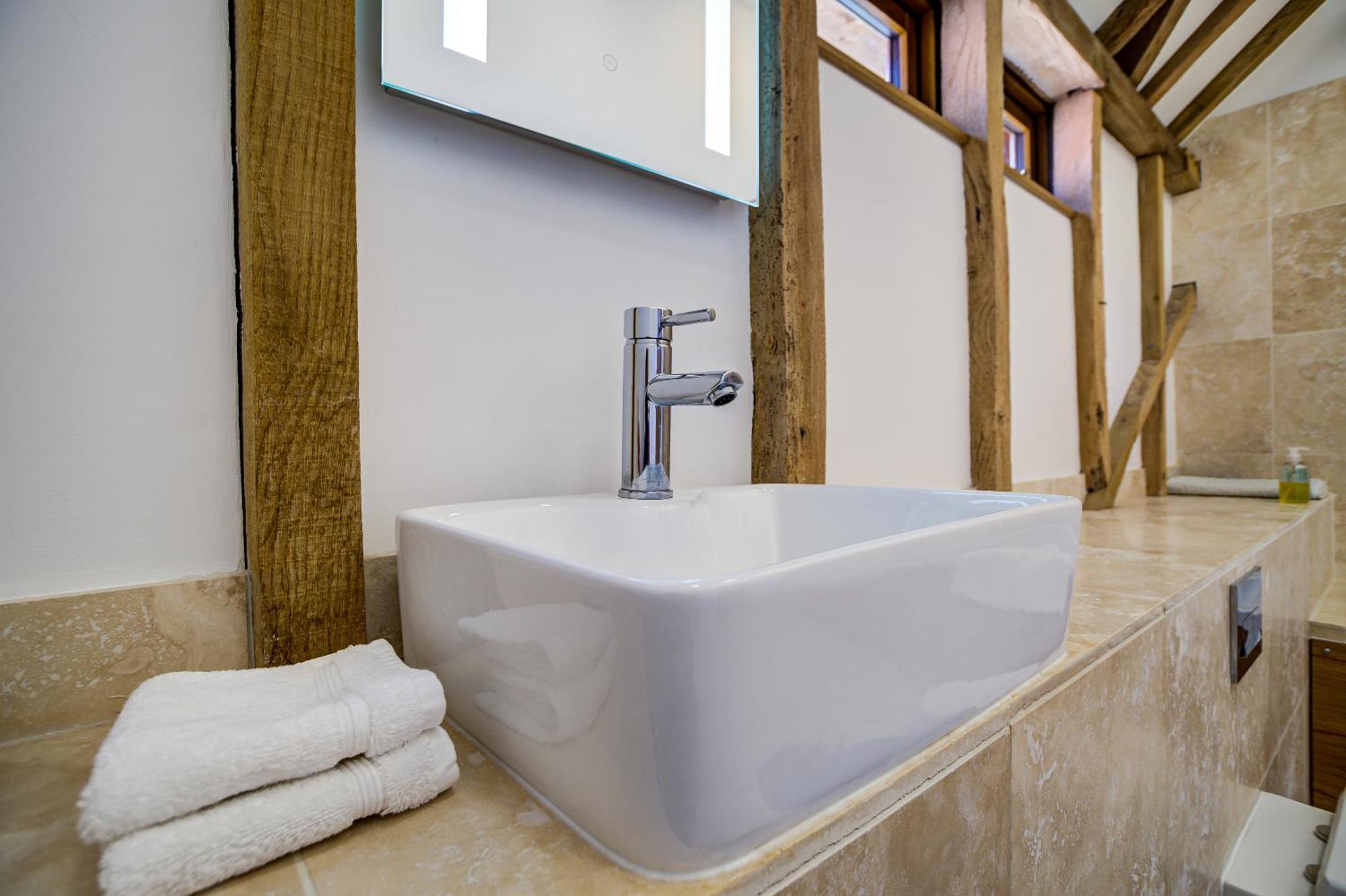 South Park Farm Barn Bed & Breakfast Andover Oda fotoğraf